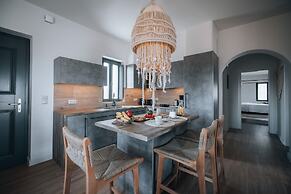 Kosmitis Suites & Villas