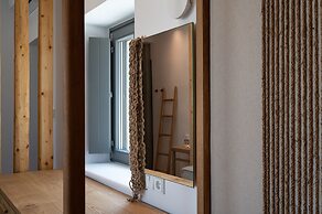 Kosmitis Suites & Villas