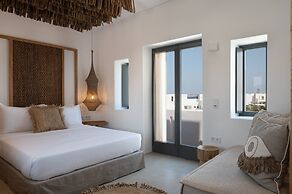 Kosmitis Suites & Villas