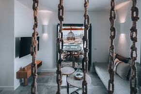 Kosmitis Suites & Villas