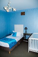 Hotel Raymond VII