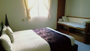 Daban Six Guest House