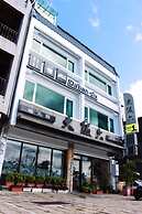 Daban Six Guest House