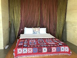 Daban Six Guest House