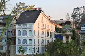 Bazan Dalat Hotel