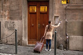 Avignonesi Suites - Domus Collection