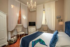 Avignonesi Suites - Domus Collection