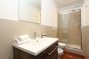 Avignonesi Suites - Domus Collection