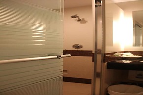 Thatphanom River View Hotel