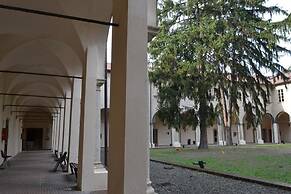 Il Chiostro Hostel and Hotel