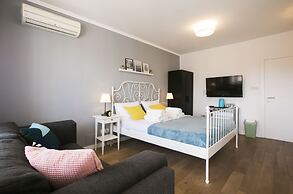 The Harmony Rooms Split