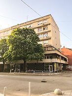 The Harmony Rooms Split