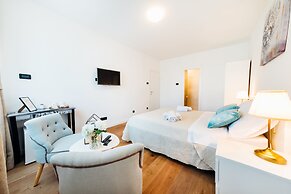 The Harmony Rooms Split