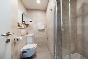 The Harmony Rooms Split