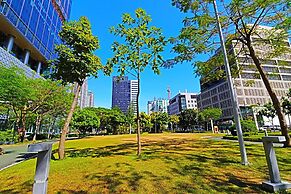 Oasis Regency at Fort Victoria BGC