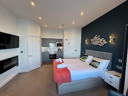 Marlborough Sea View Holiday Apartments