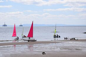 Seascape Largo