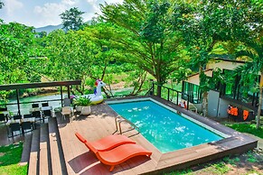 Nana River Kaeng Krachan