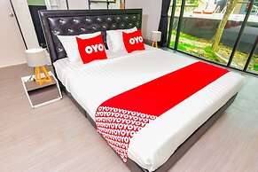 Nana River Kaeng Krachan