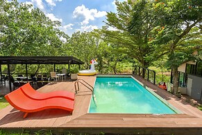 Nana River Kaeng Krachan