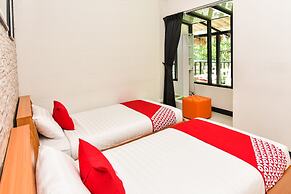 Nana River Kaeng Krachan