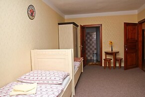 Mini Hotel Abraka