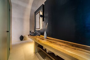 Phaos 1870 A Restored Winery