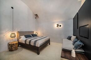 Phaos 1870 A Restored Winery