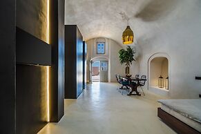 Phaos 1870 A Restored Winery