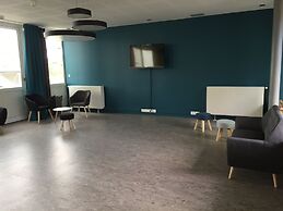 CRJS et Auberge de Jeunesse - Hostel