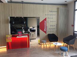 CRJS et Auberge de Jeunesse - Hostel