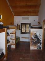 Tantaka - Albergue de los Meleses - Hostel