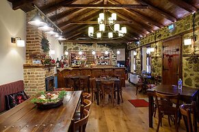 Agios Germanos Traditional Hotel