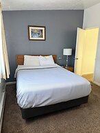 Bristlecone Motel