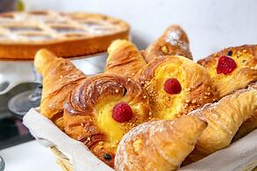 Prima Guest House Collection