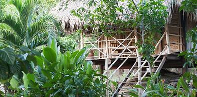 Hotel La Barca De Oro - Hostel