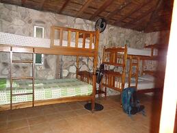 Hotel La Barca De Oro - Hostel