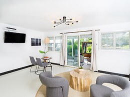 Aqua by American Beech - Adults Only