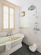 Relais & Chateaux Chaptel Hangzhou