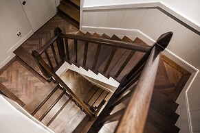 Relais & Chateaux Chaptel Hangzhou