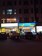 Sleepbox Hotel - Hostel