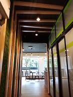 Sleepbox Hotel - Hostel