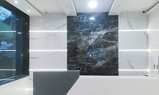 Treebo Blue Moon Powai