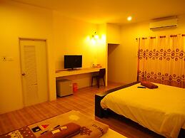 Aiyara Garden Resort