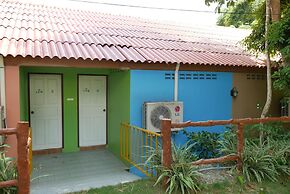 Aiyara Garden Resort