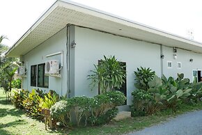 Aiyara Garden Resort