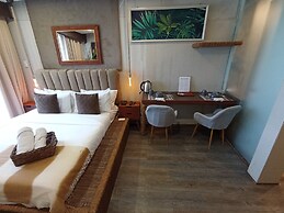 The Staycation - Boutique rooms