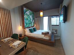 The Staycation - Boutique rooms