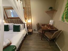 The Staycation - Boutique rooms