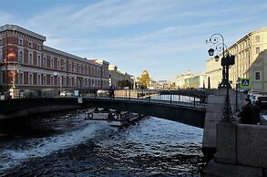 RentalSPb 4 City bridge